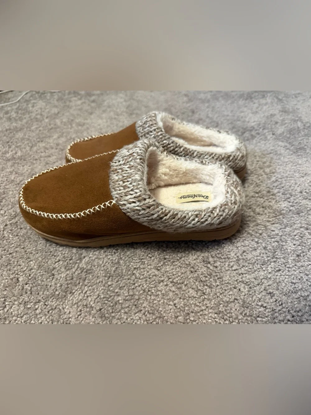 Dearfoams Brown slippers with white zigzag stitching, worn Size XL US 11-12